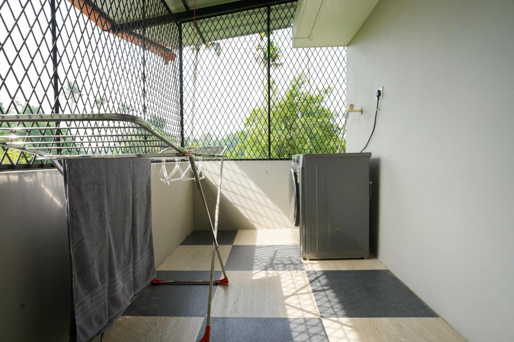 Swapna Home Suites ネドゥムバセリー エクステリア 写真